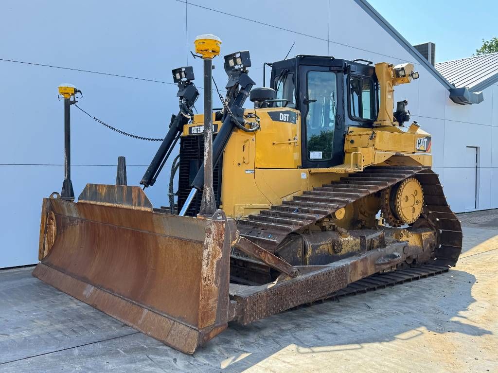 CAT D6T LGP - TRIMBLE GPS SYSTEM / Auto Greasing