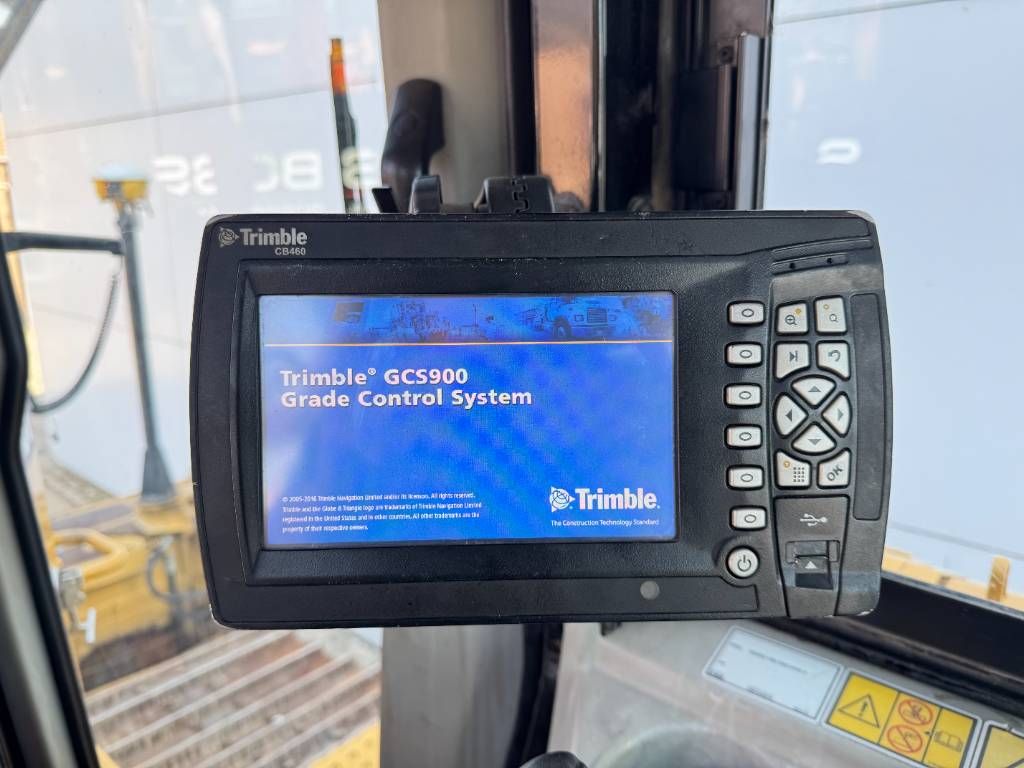 CAT D6T LGP - TRIMBLE GPS SYSTEM / Auto Greasing