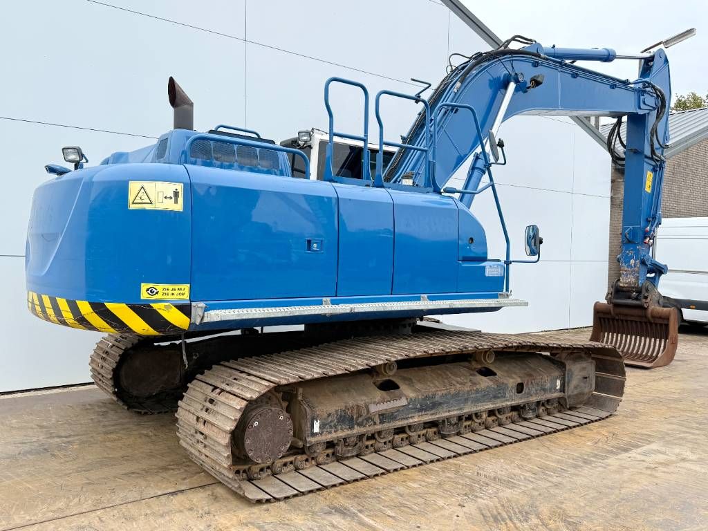 Hitachi ZX250LC-6 - Isuzu - Hammer Lines / Isuzu Engine
