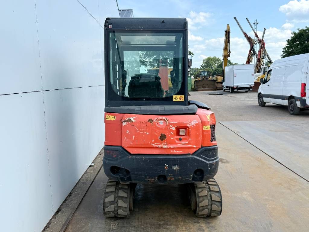 Kubota KX027-4 - Hammer Lines / Quick Coupler