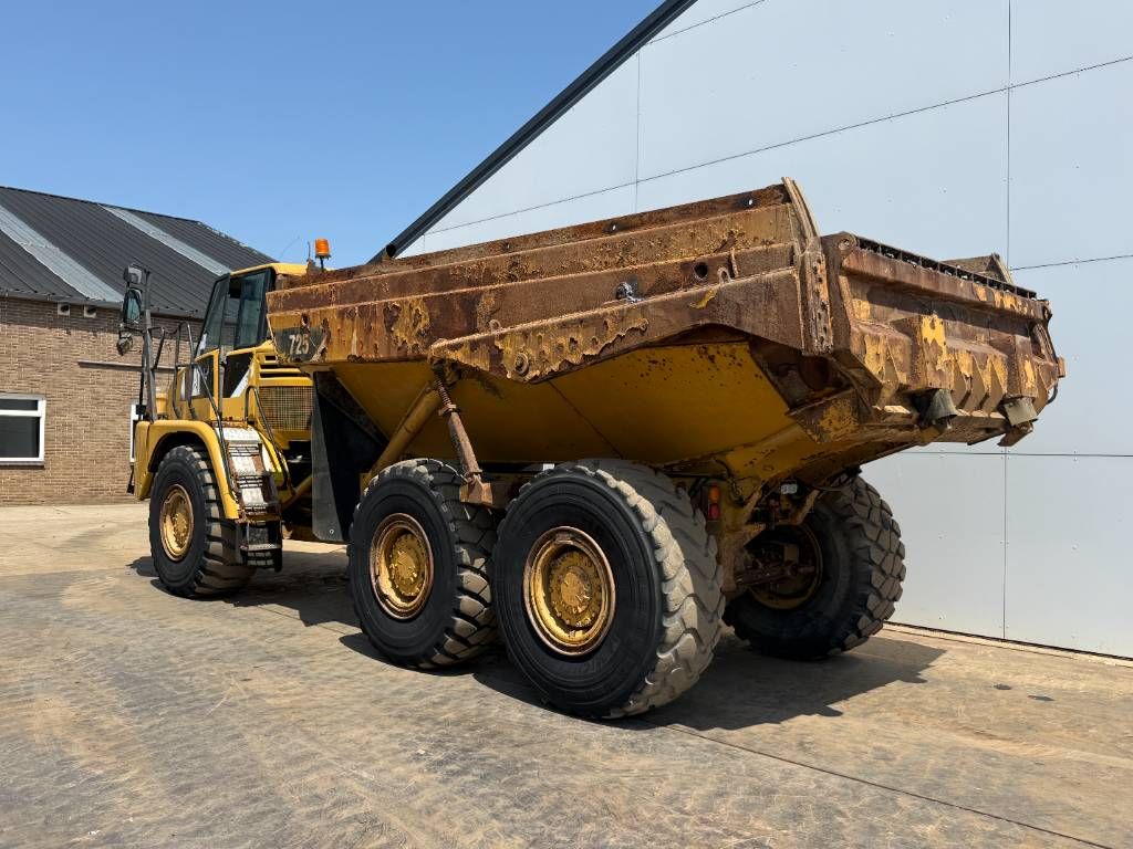 CAT 725 - Automatic Greasing / Airco