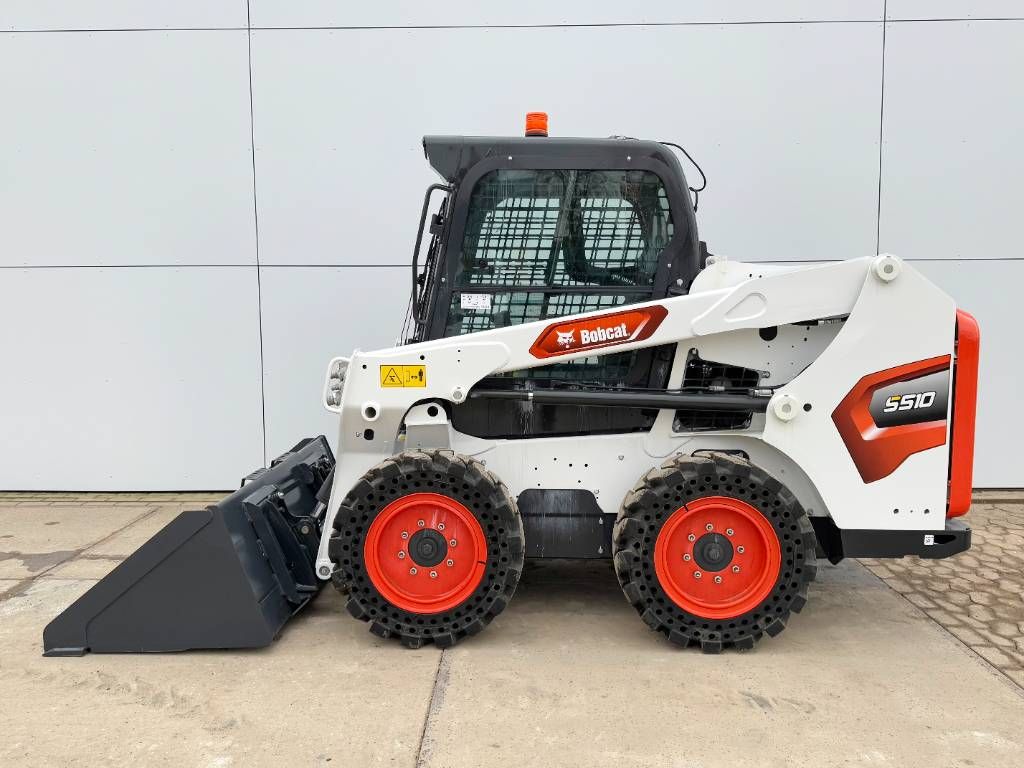Bobcat S510 - New / Unused / Closed Cabine / AC