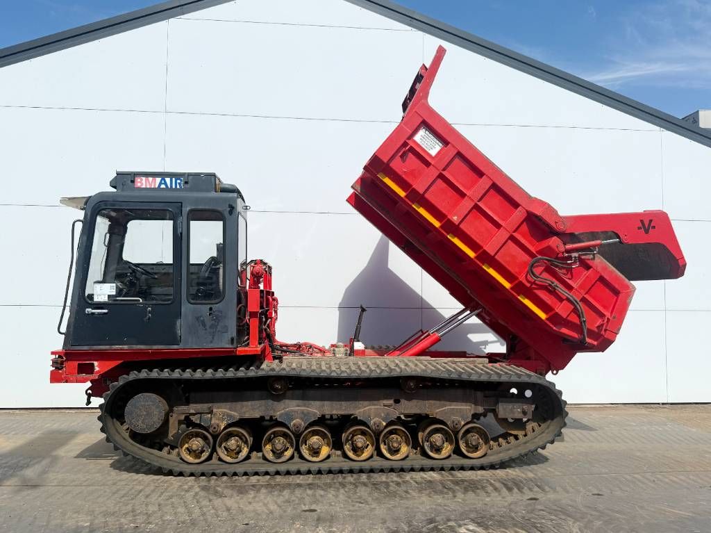 Mitsubishi LD700 - Dutch Machine / Pressurised Cabin