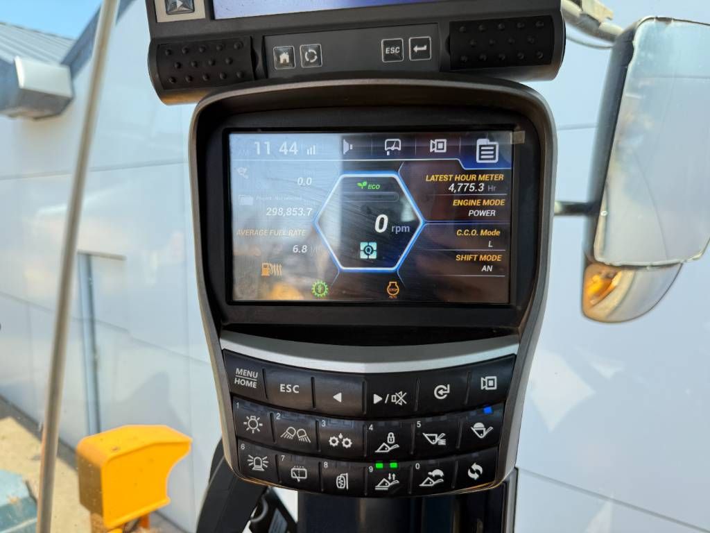 Hyundai HL940A - Weight System / Automatic Greasing