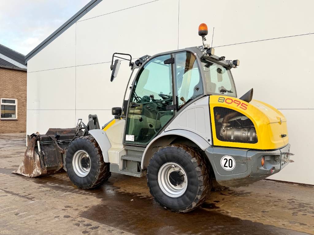 Wacker Neuson Kramer 8095 4 Wheel Steering / Bucket + Forks