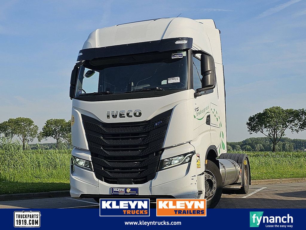 IVECO S-WAY AS440S46 lng