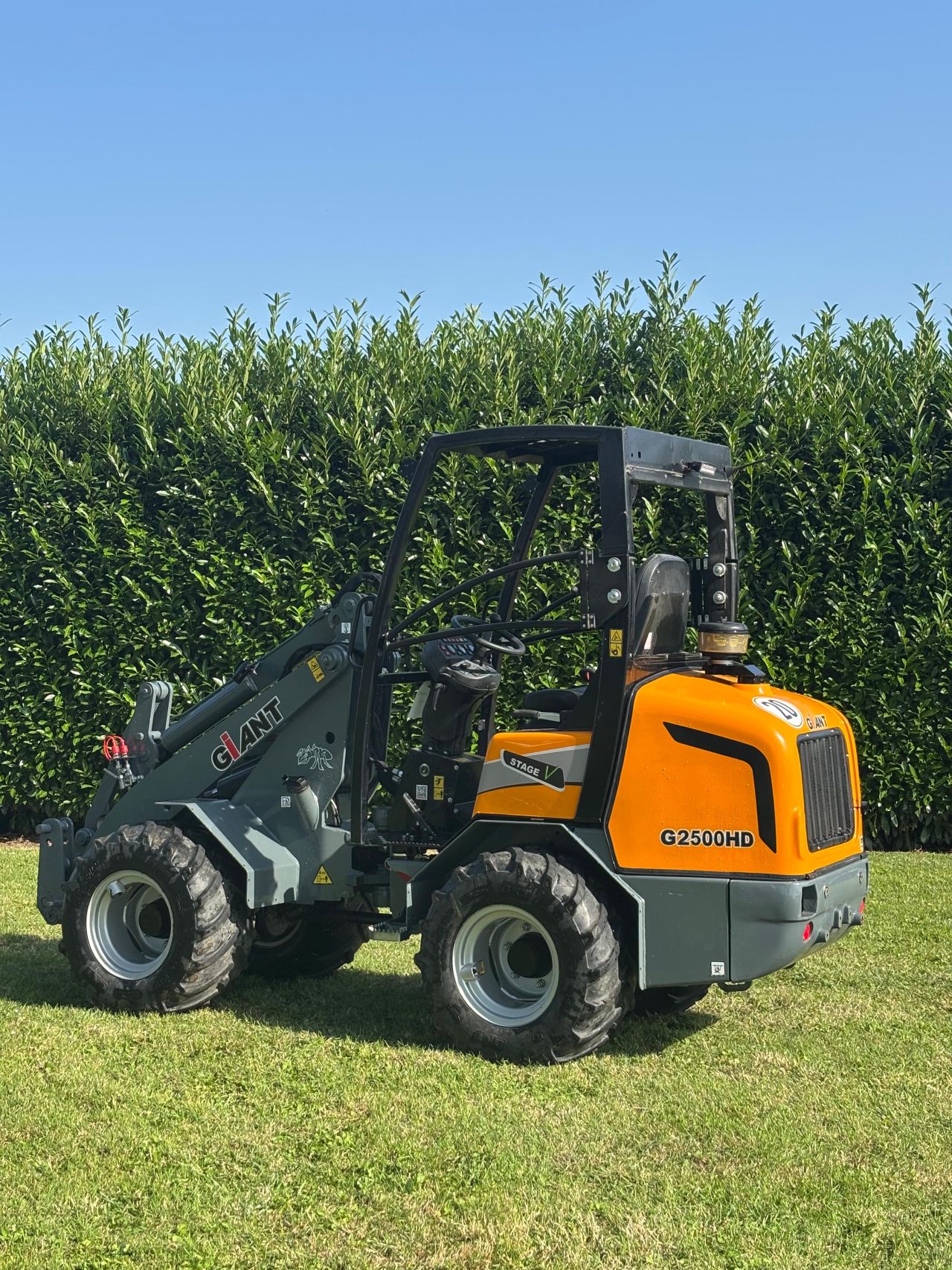 Giant g2500 HD | 195 uur