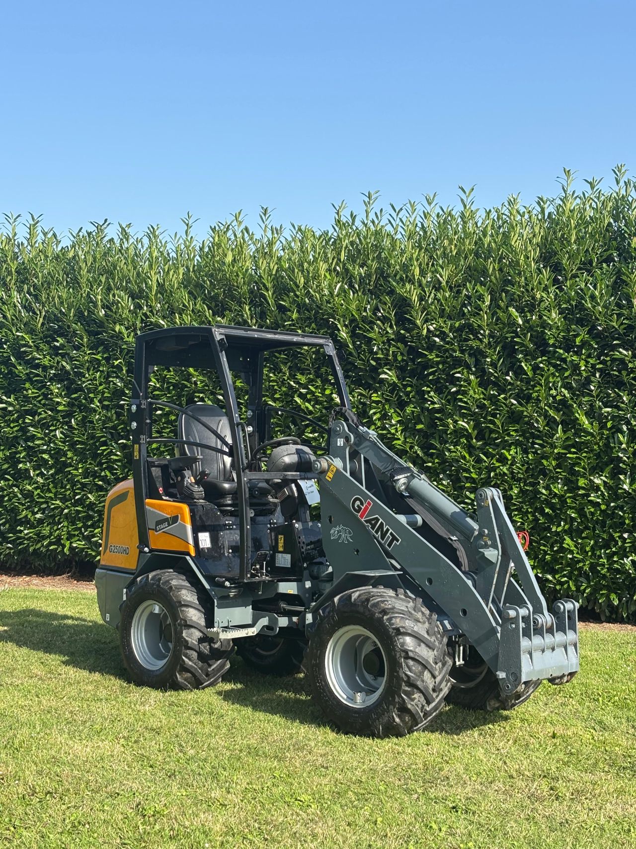 Giant g2500 HD | 195 uur