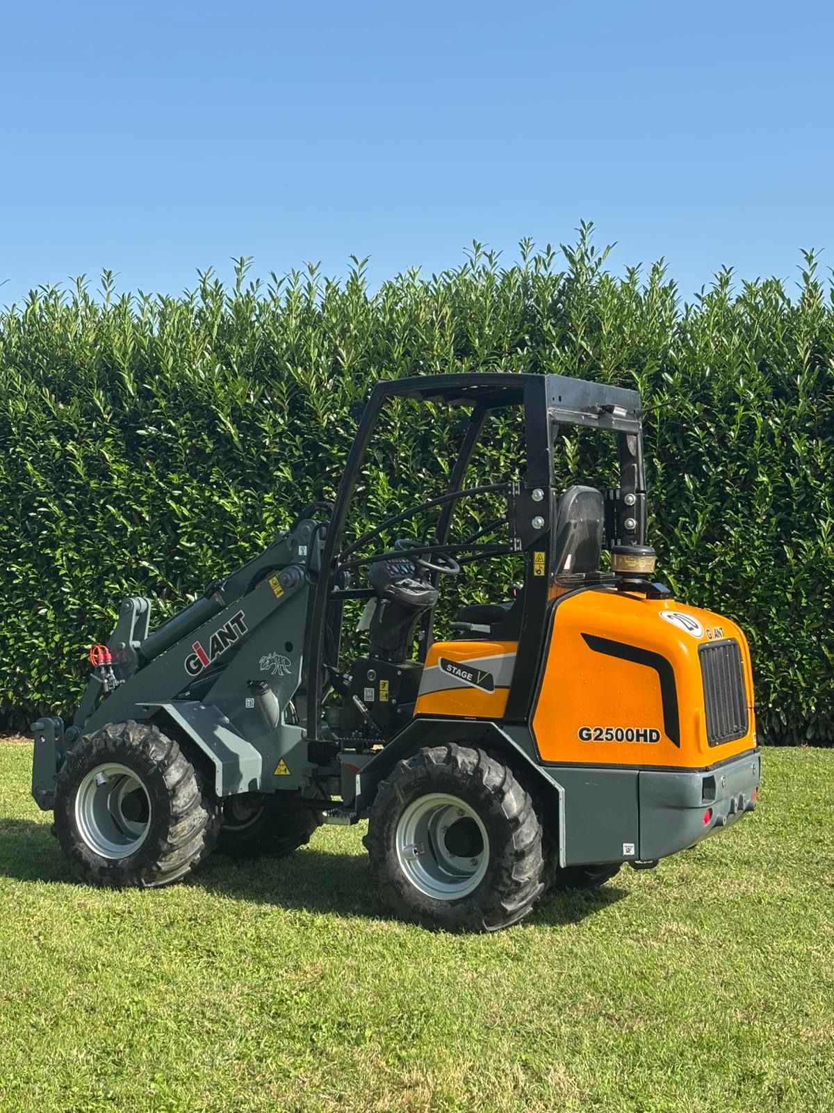 Giant g2500 HD | 195 uur