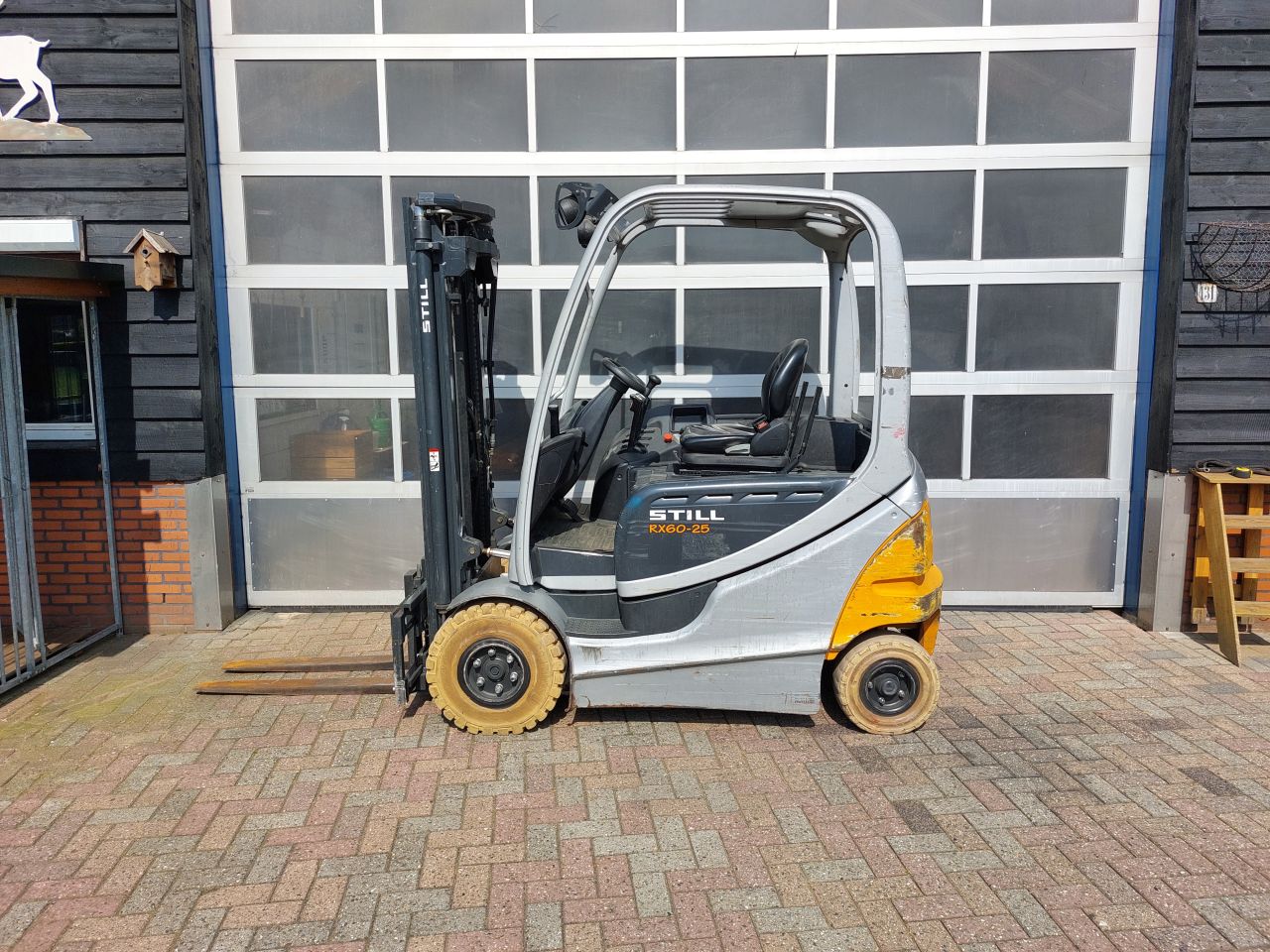 Still R60-25 triplex sideshift accu 2021
