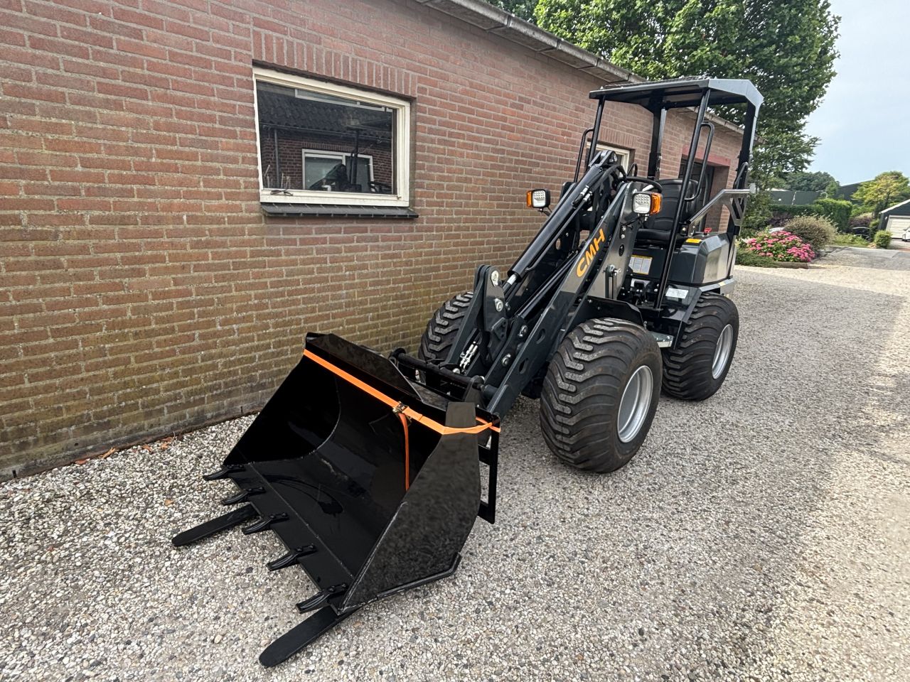 Cmh shovel