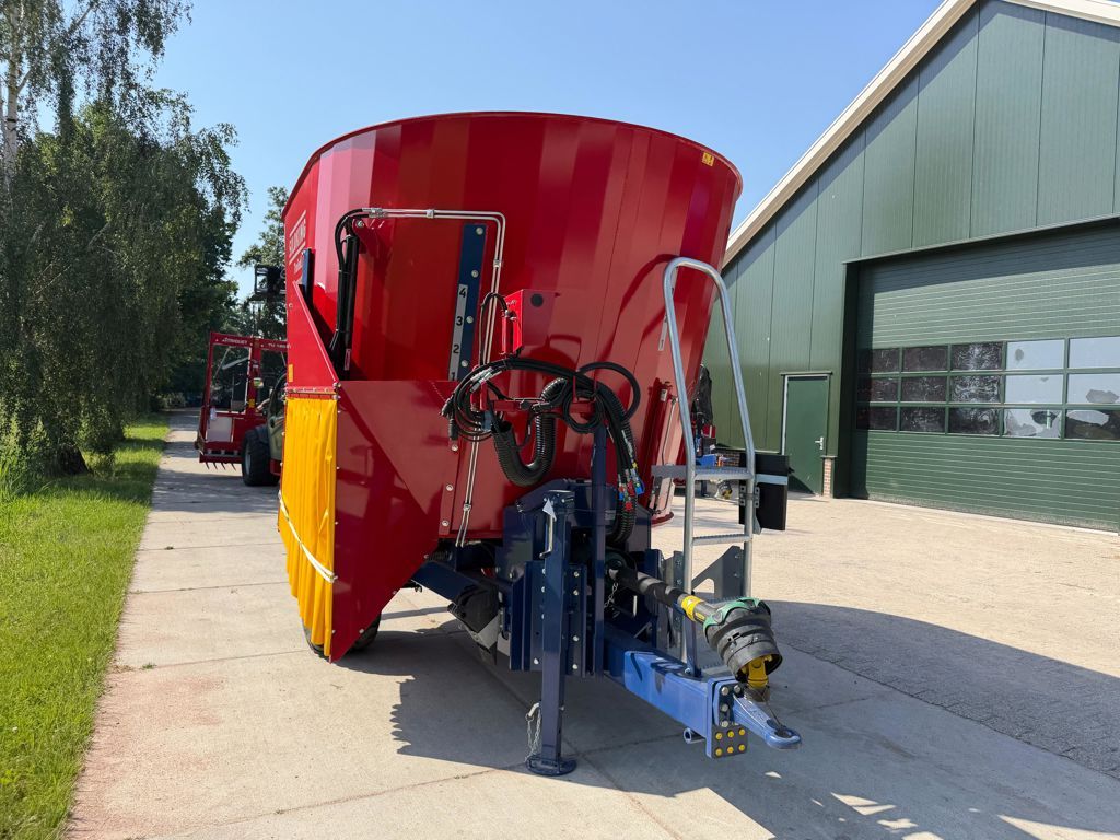 Siloking Compact 12 voermengwagen ACTIE