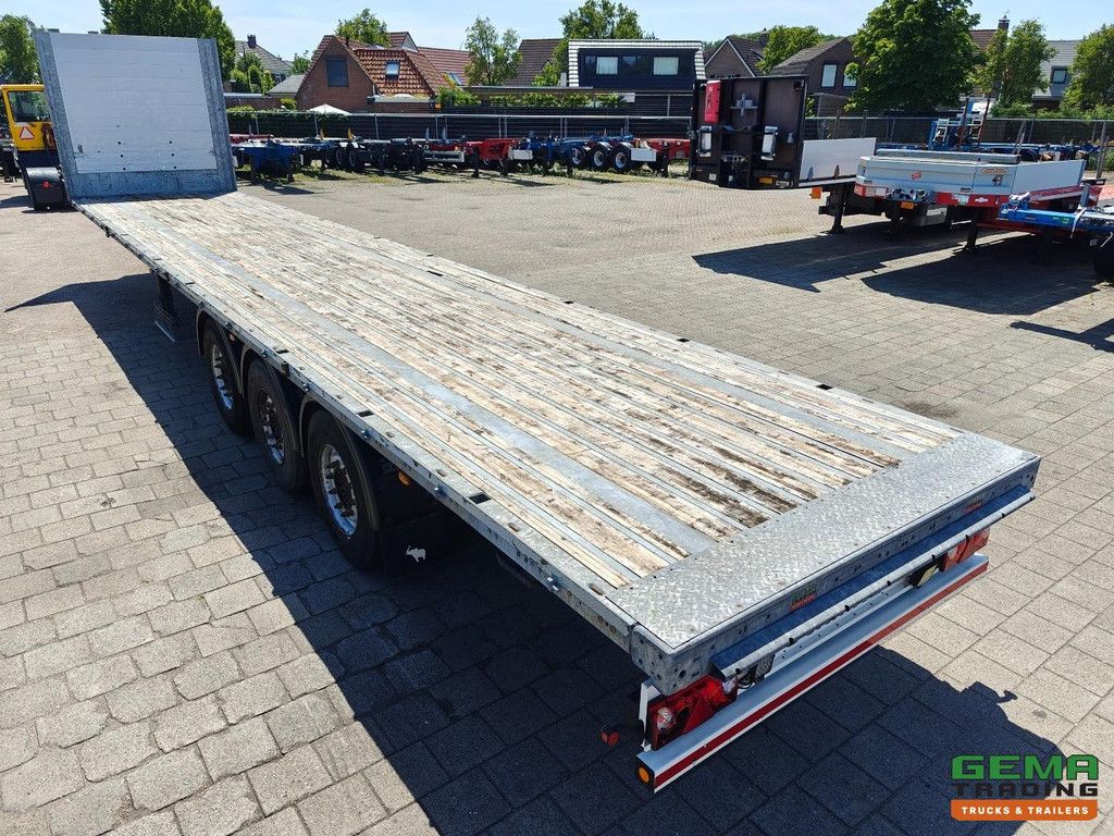 Schmitz Cargobull SCB*S3T HD platform 13.6m - HH Floor - Galvanized - Stake pockets - Lift Axle - Schmitz Axles Disc Brake - 09/2026 MOT
