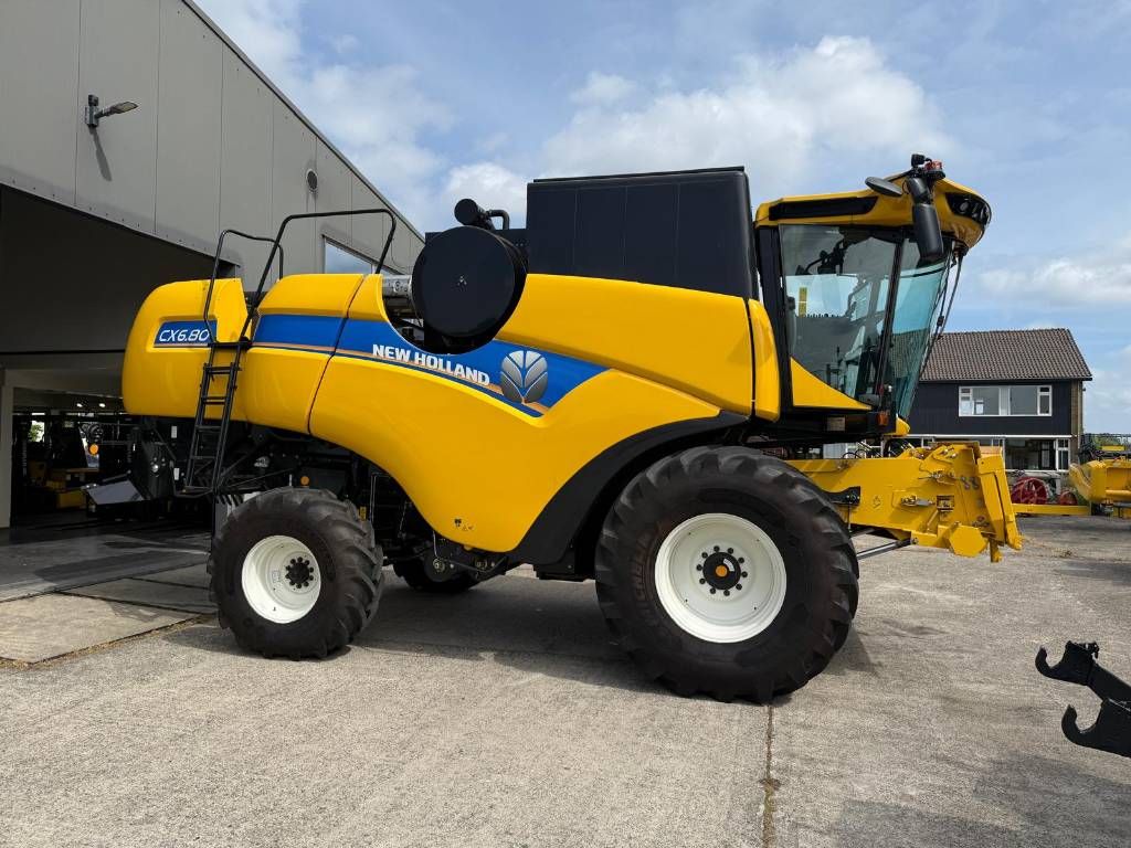 New Holland CX 6.80