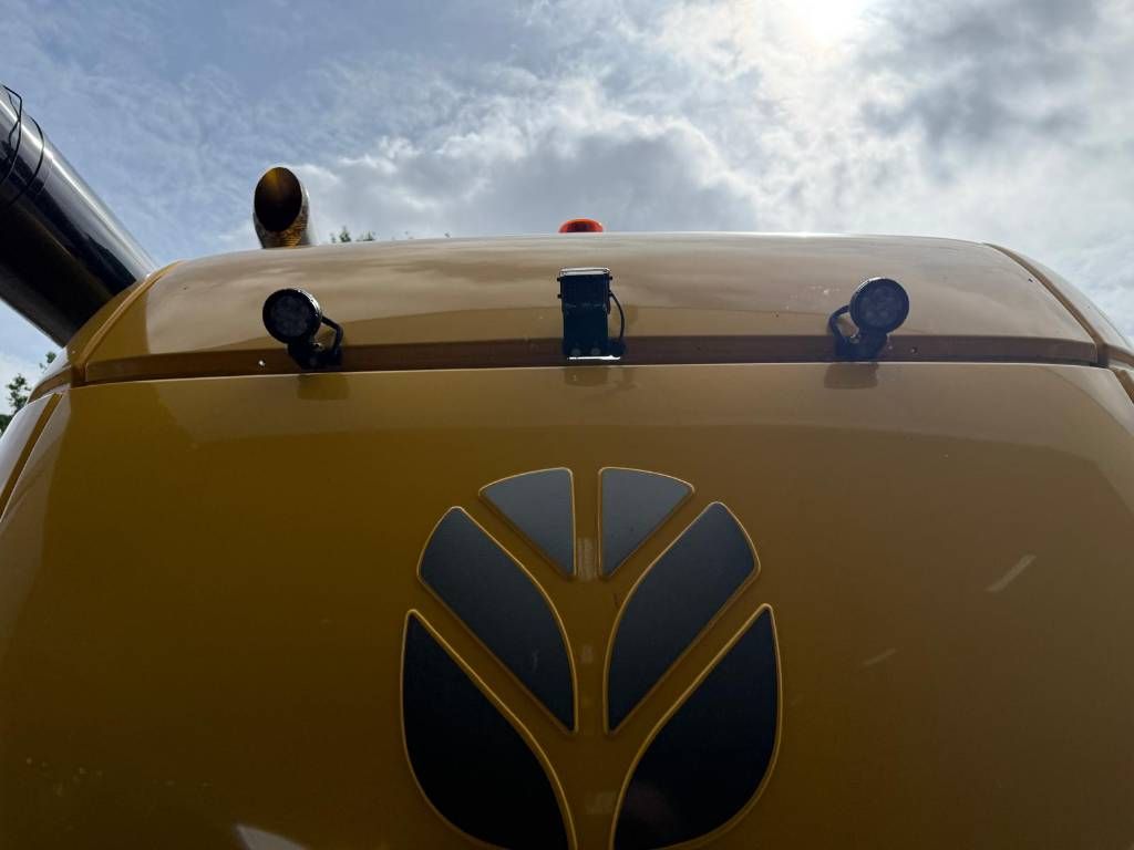 New Holland CX 6.80