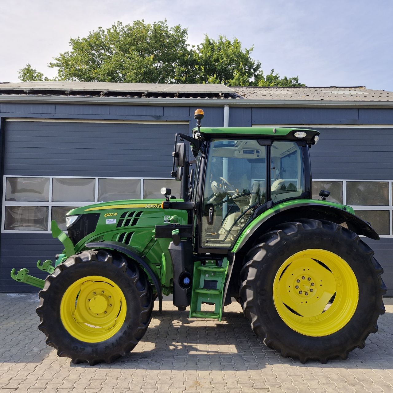 John deere 6110R AP