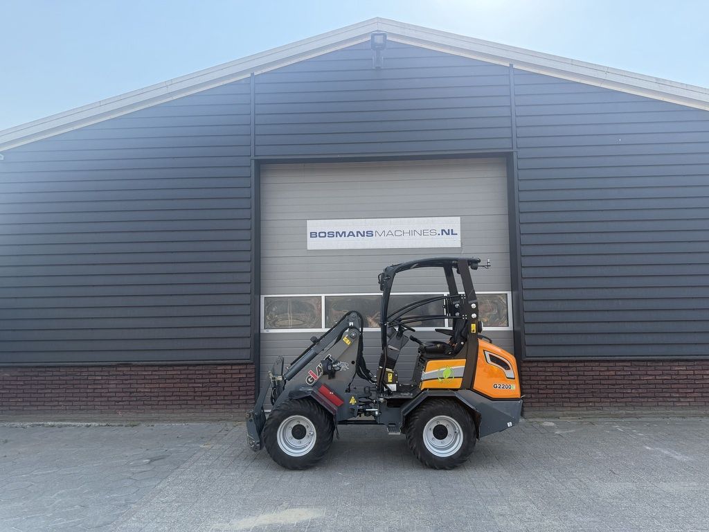 Giant G2200 E minishovel / kniklader ELECTRISCH 2021