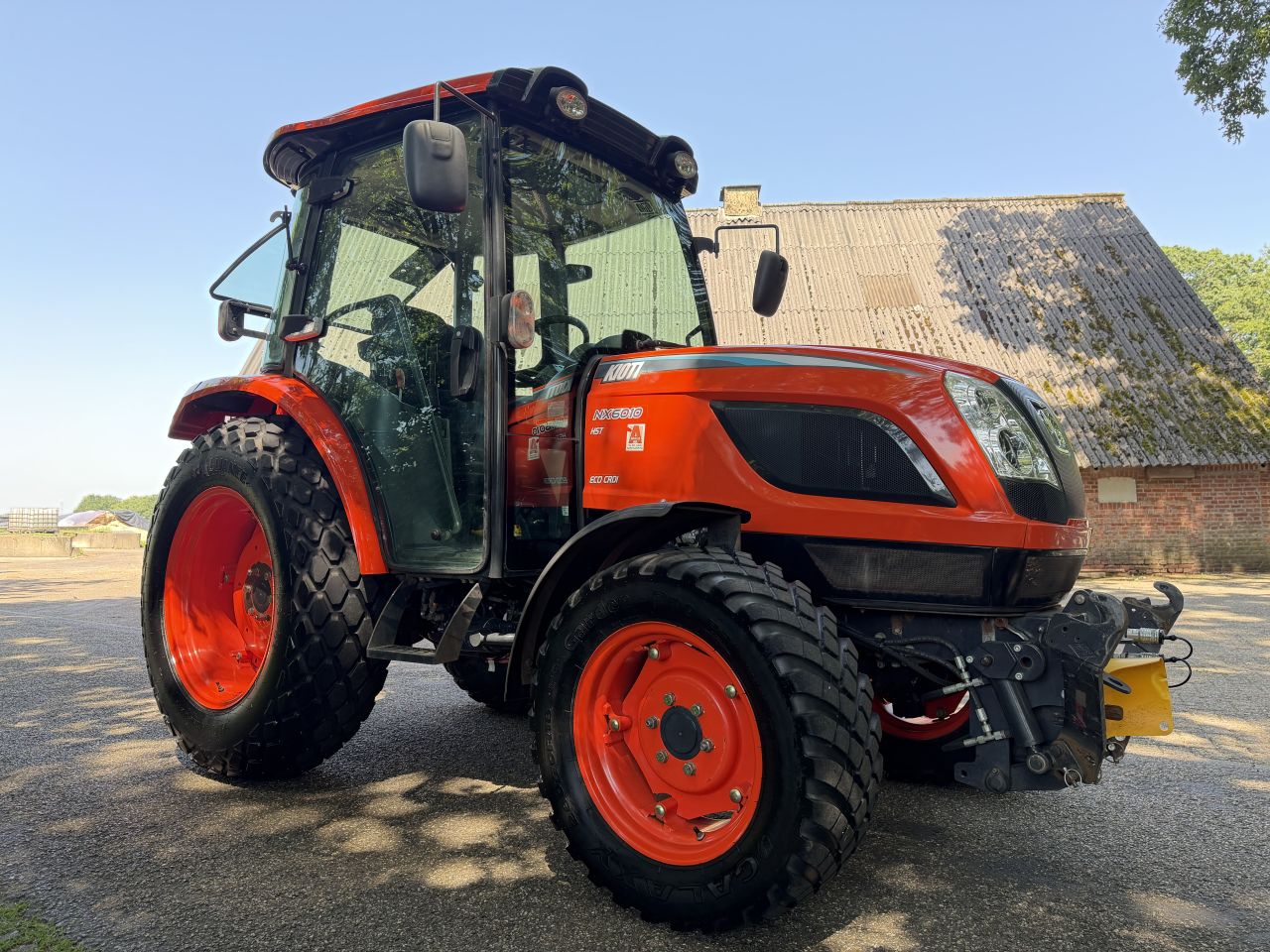 Kioti NX 6010 HST