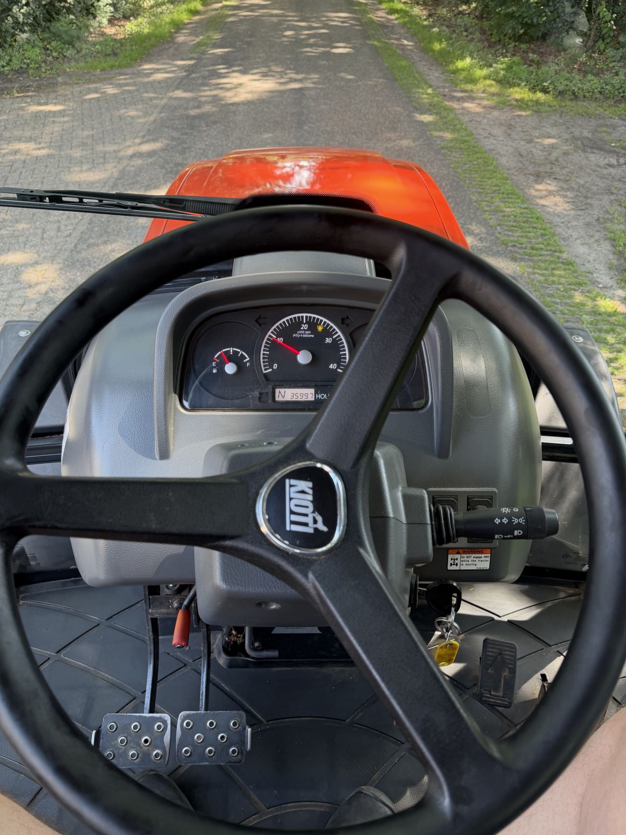 Kioti NX 6010 HST