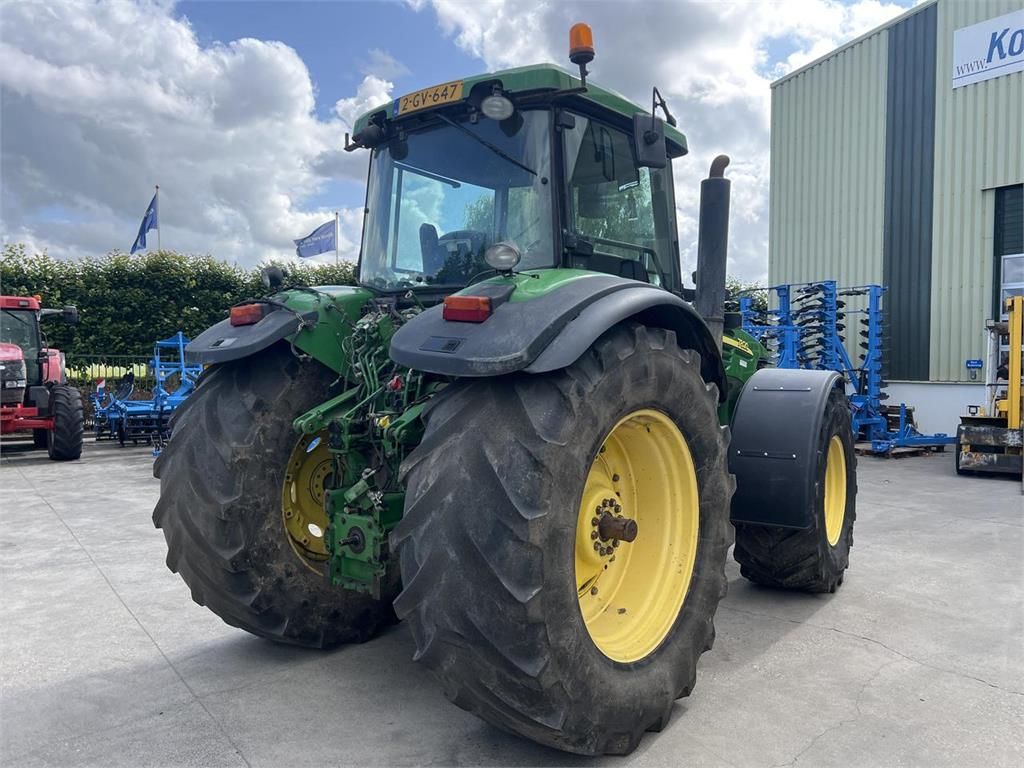John Deere 7020 Series