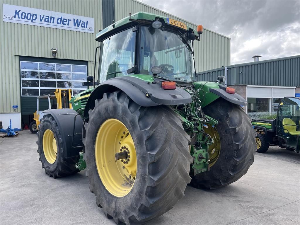 John Deere 7020 Series