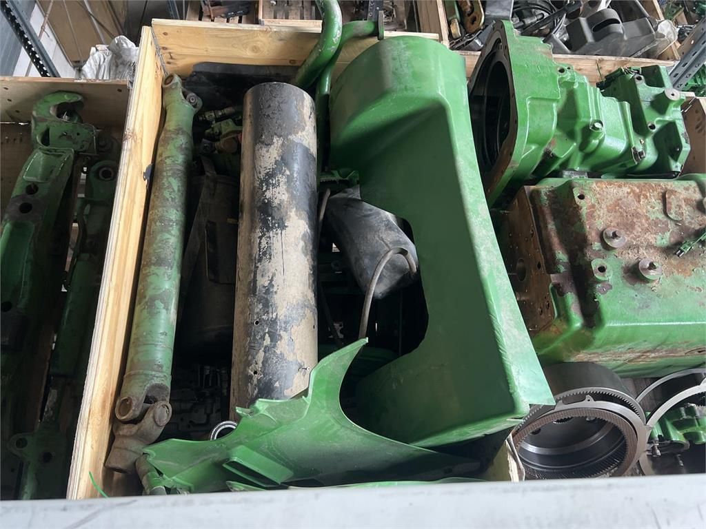 John Deere 7020 Series