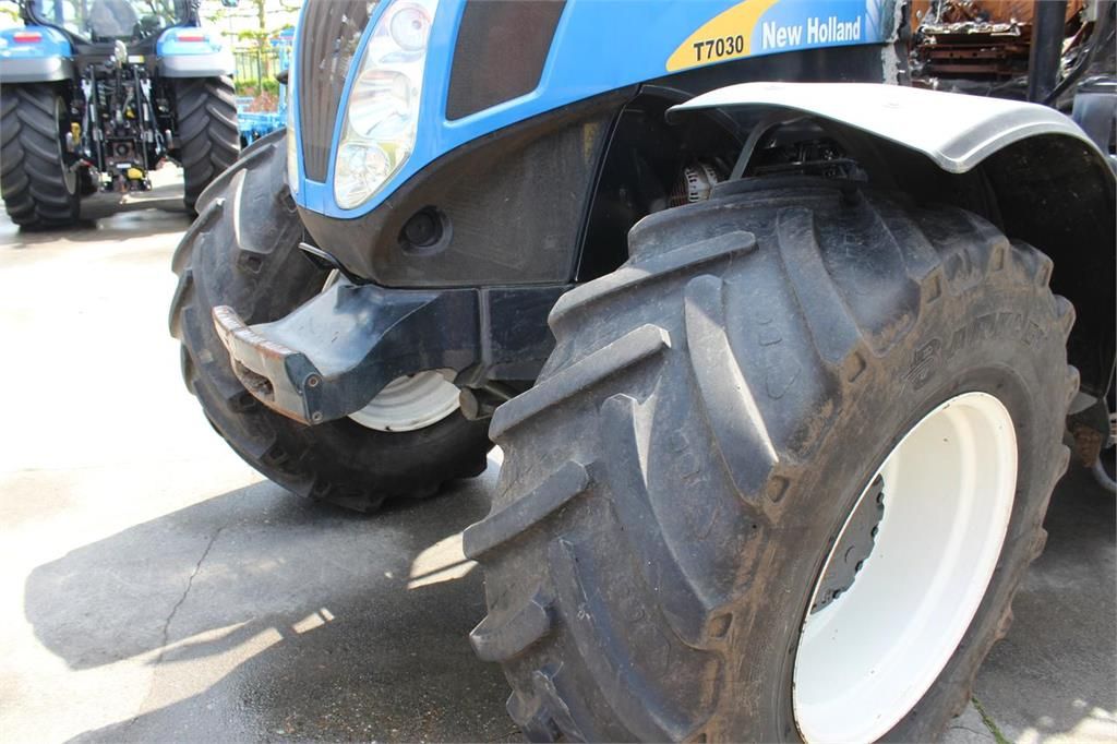 New Holland T7000 Series
