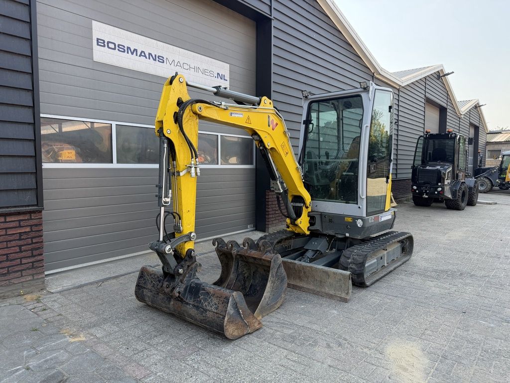 Neuson EZ26 minigraver 2024 sloop / sorteer functie!