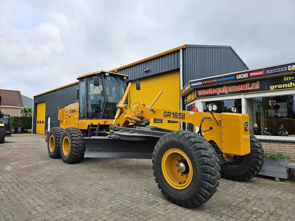 XCMG GR165 WE1675