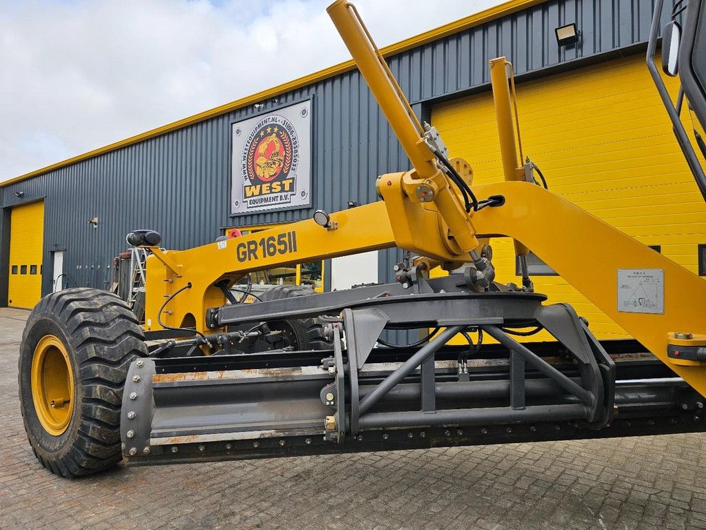 XCMG GR165 WE1675