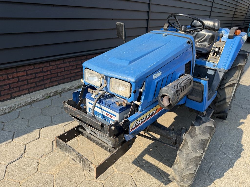 Iseki TU200 minitractor opknapper