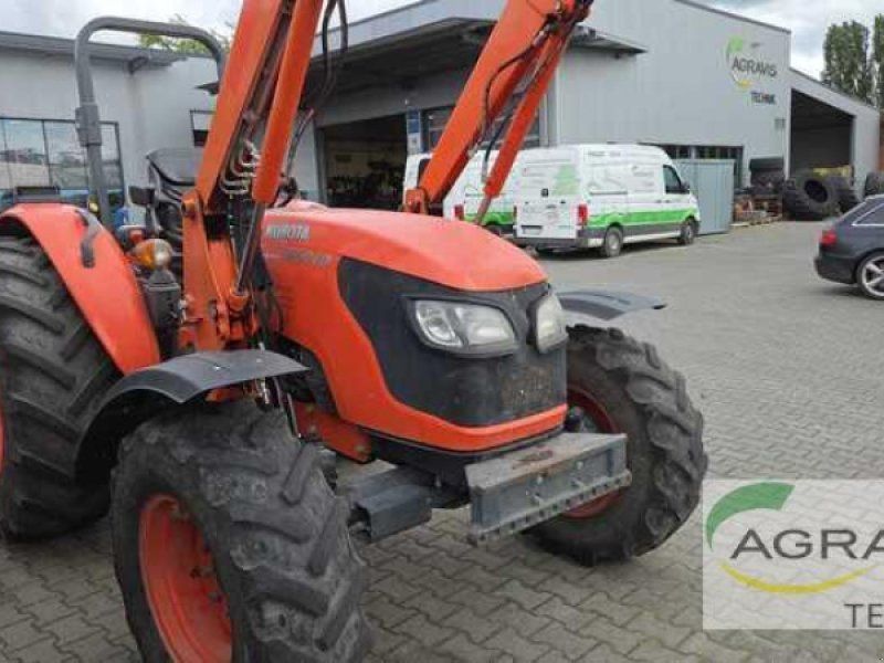Kubota M 6040 ROPS