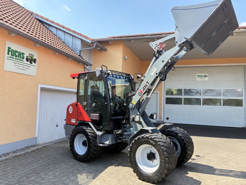 Giant V5003 X-TRA HD  mit Klimaanlage