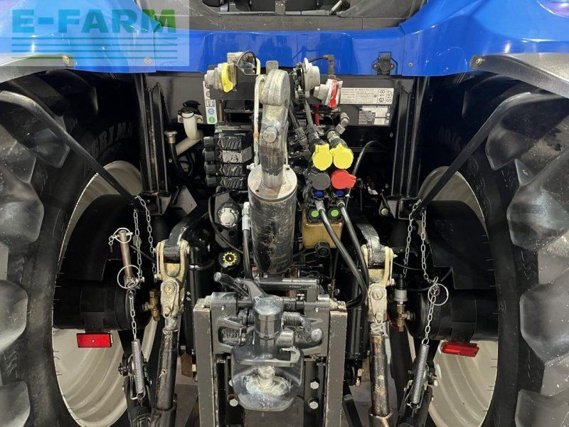 New Holland ts110a