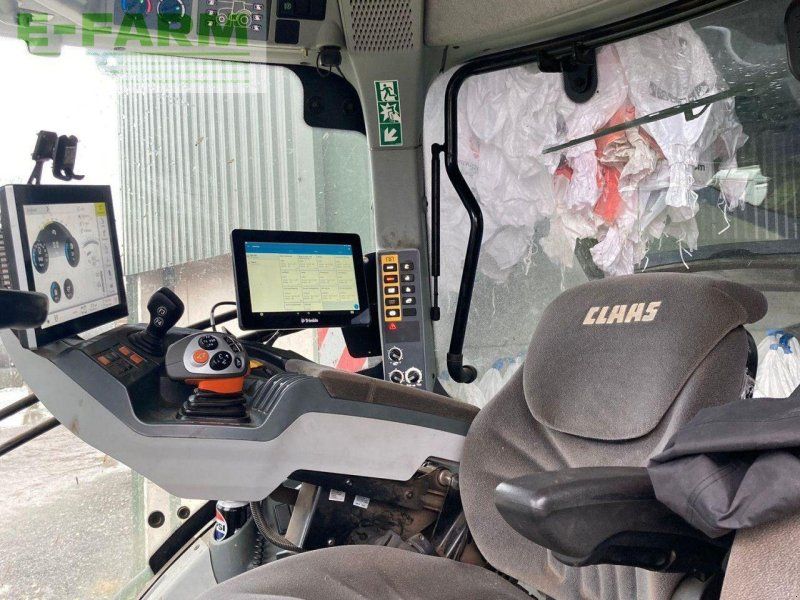 Claas AXION 870