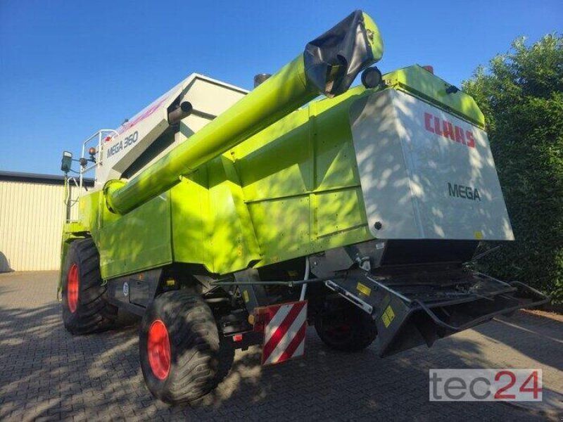 Claas Mega 360