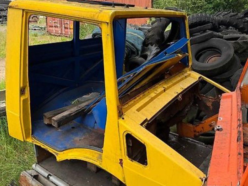 Mercedes-Benz Kabine mit Türen Fahrerhaus