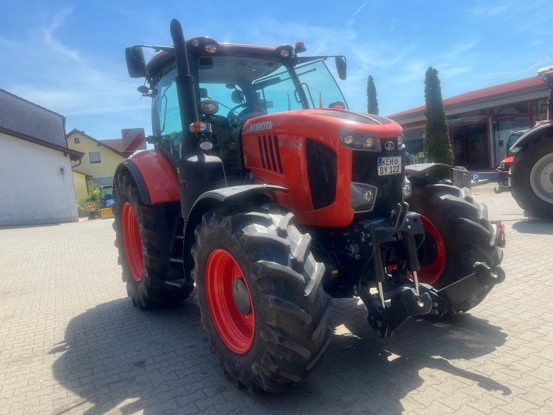 Kubota M 7152