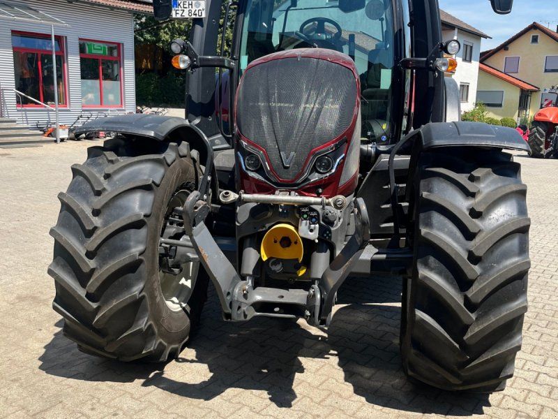 Valtra N 175 D mit Vollausstattung