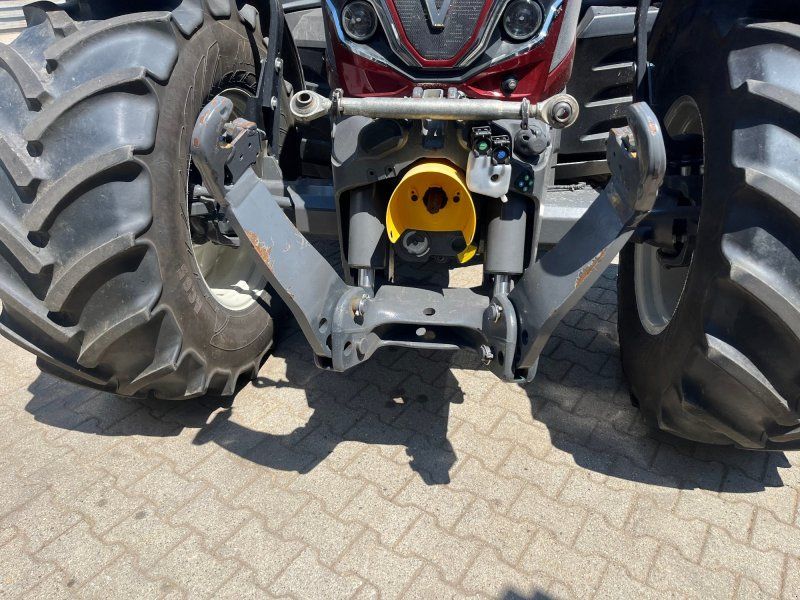 Valtra N 175 D mit Vollausstattung