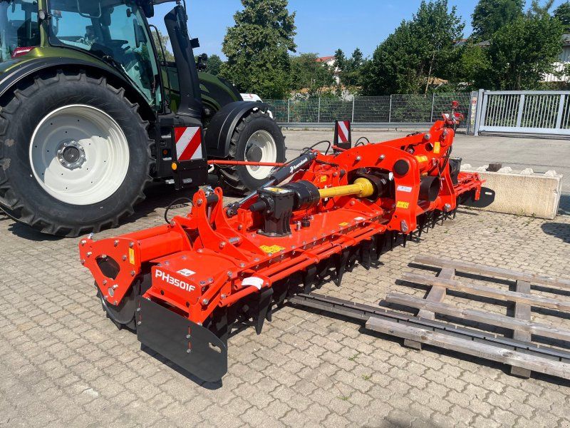 Kubota PH3501 mit Packerwalze