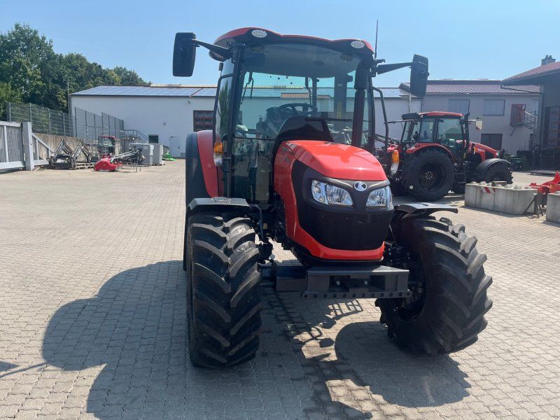 Kubota M 4063