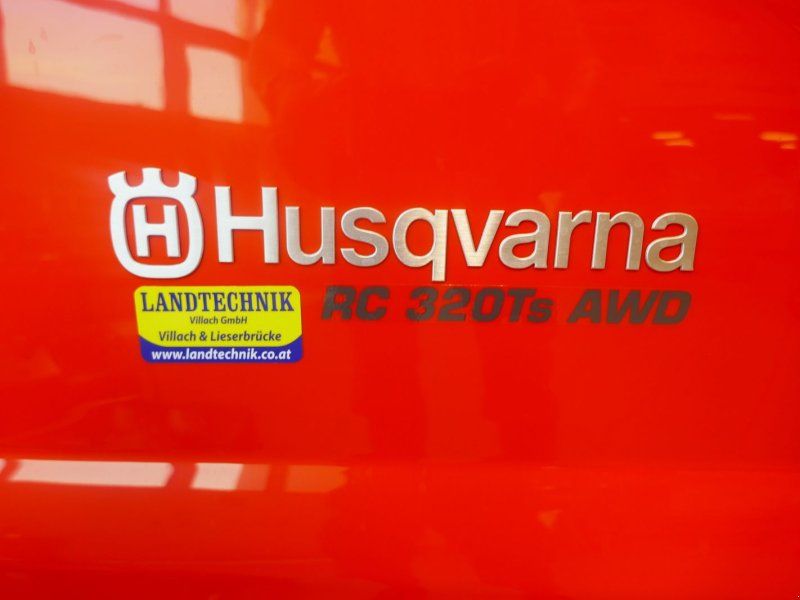 Husqvarna RC 320 TS AWD