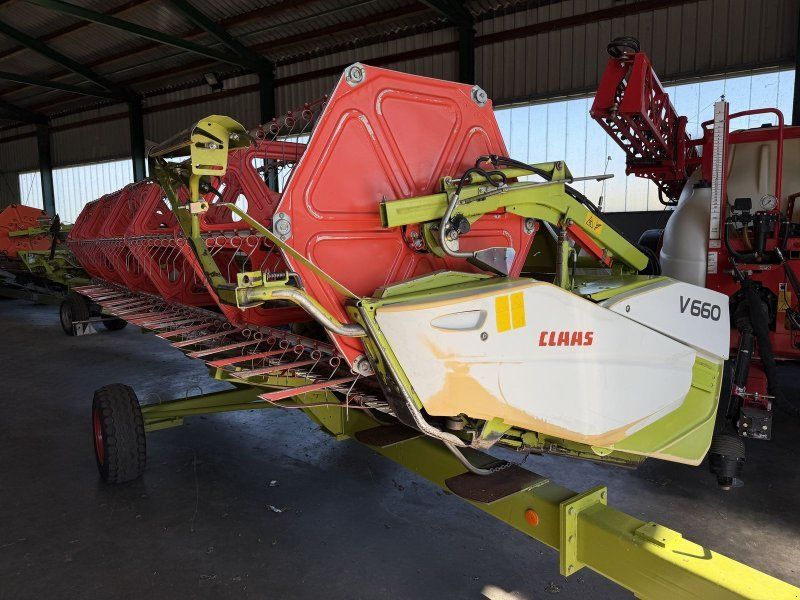 Claas Vario  V660