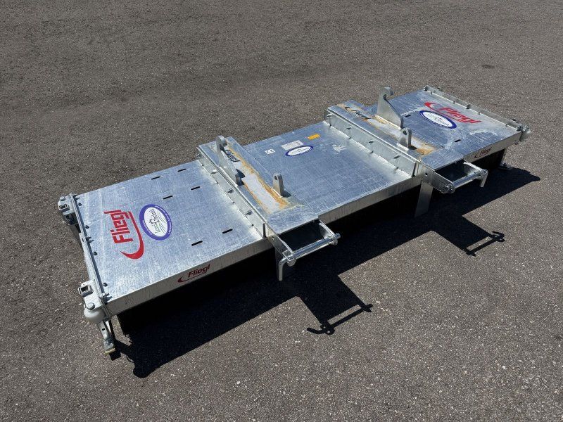 Fliegl Löwe 2500
