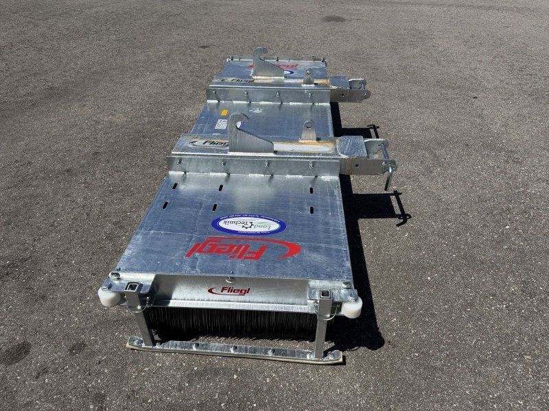 Fliegl Löwe 2500