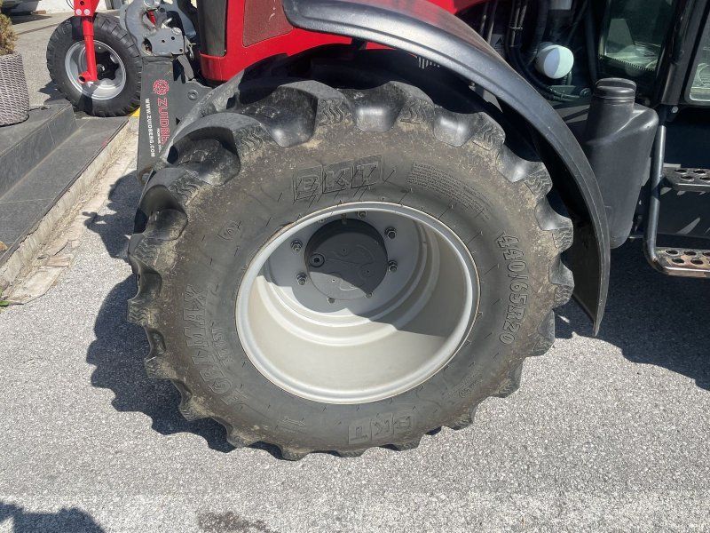 Massey Ferguson 3650 F