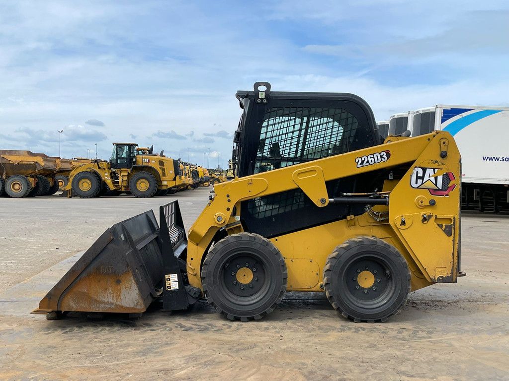 Caterpillar 226D3