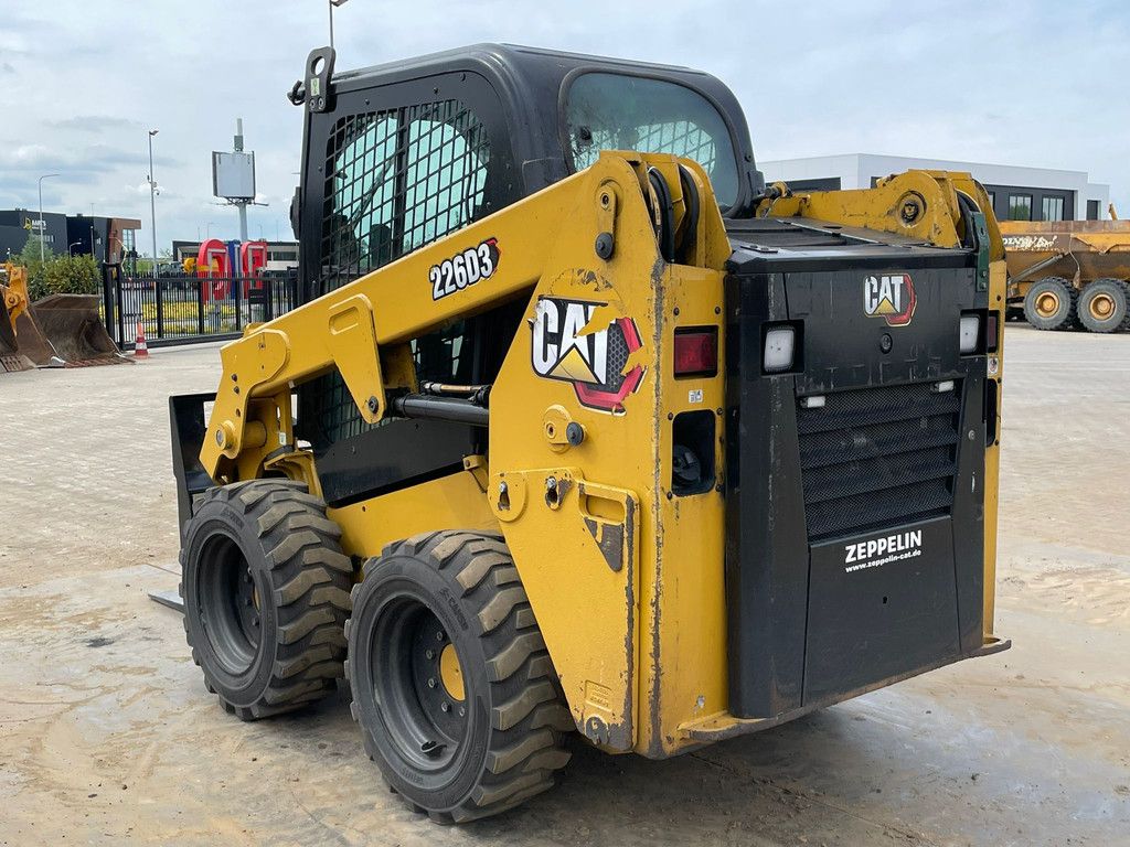 Caterpillar 226D3