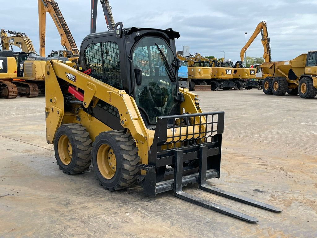 Caterpillar 226D3